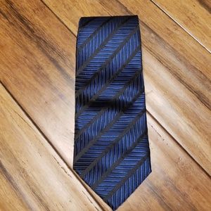 Giorgio Armani Accessories - GIORGIO ARMANI SILK TIE Giorgio Armani Accessories - GIORGIO ARMANI SILK TIE